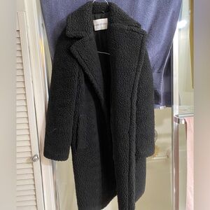 Stand Studio Lisen teddy coat size 34